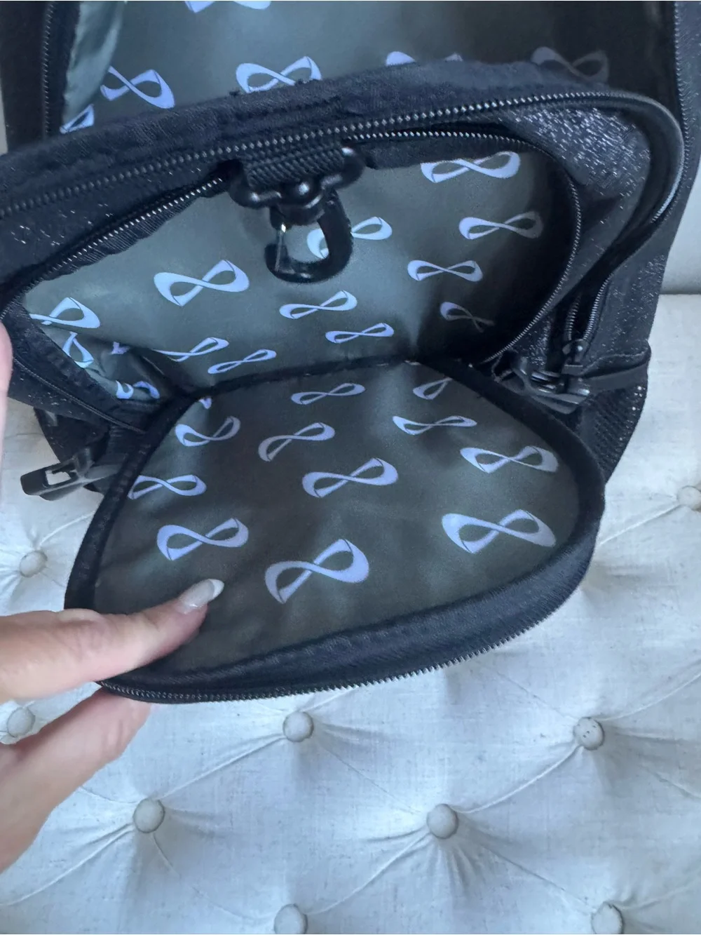 NFINITY sparkling black